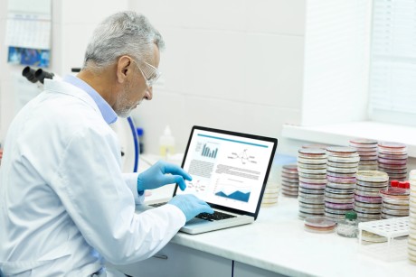 Data Analytics & Reporting